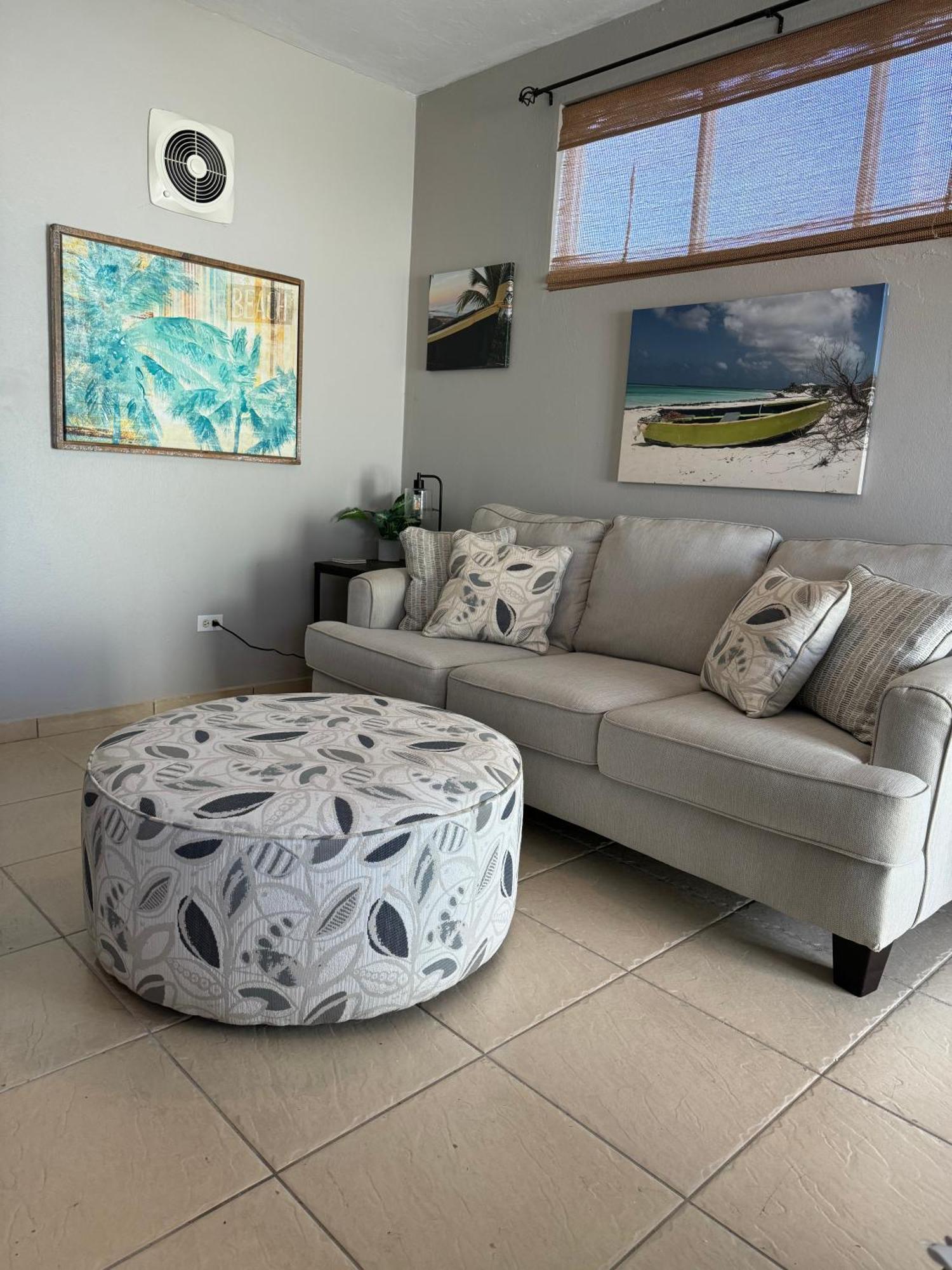Aguada Beach Condos Екстер'єр фото